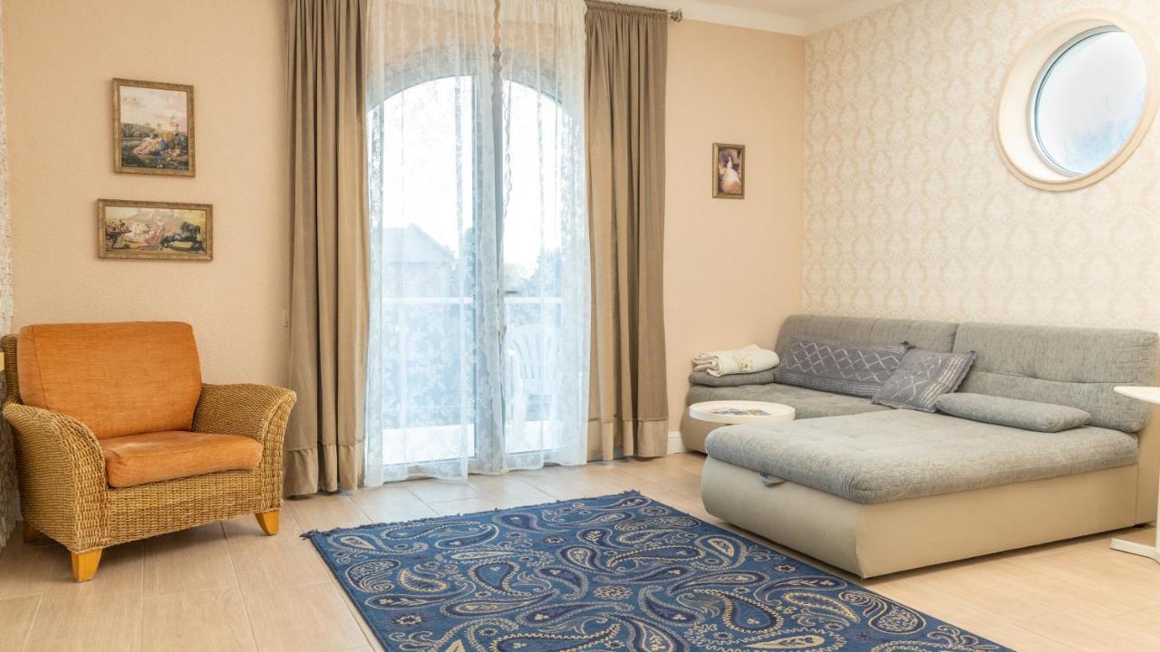 Villa Aurora Petrovac Exterior photo